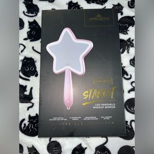 STARLET LED HANDHELD MAKEUP MIRROR & RAVEN COSMETIC BAG